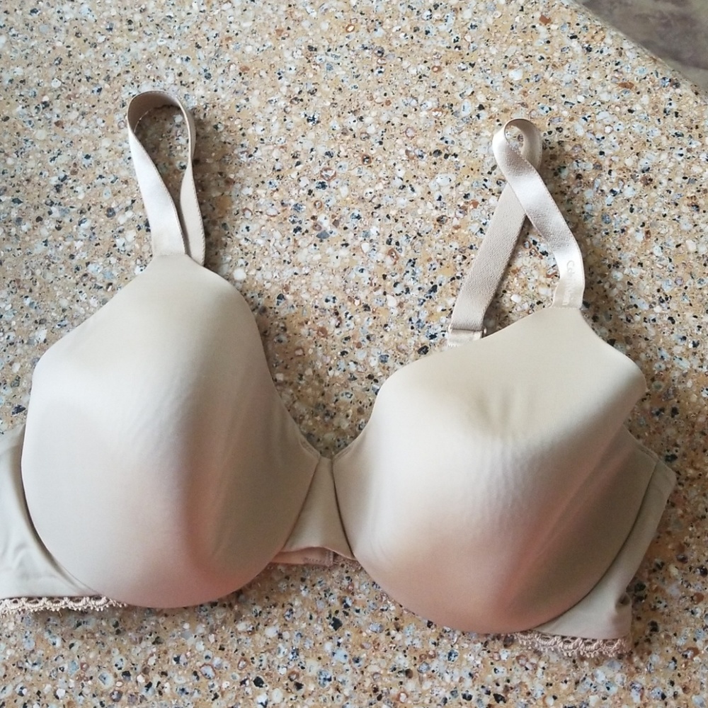 Calvin Klein 36D T-Shirt Bra